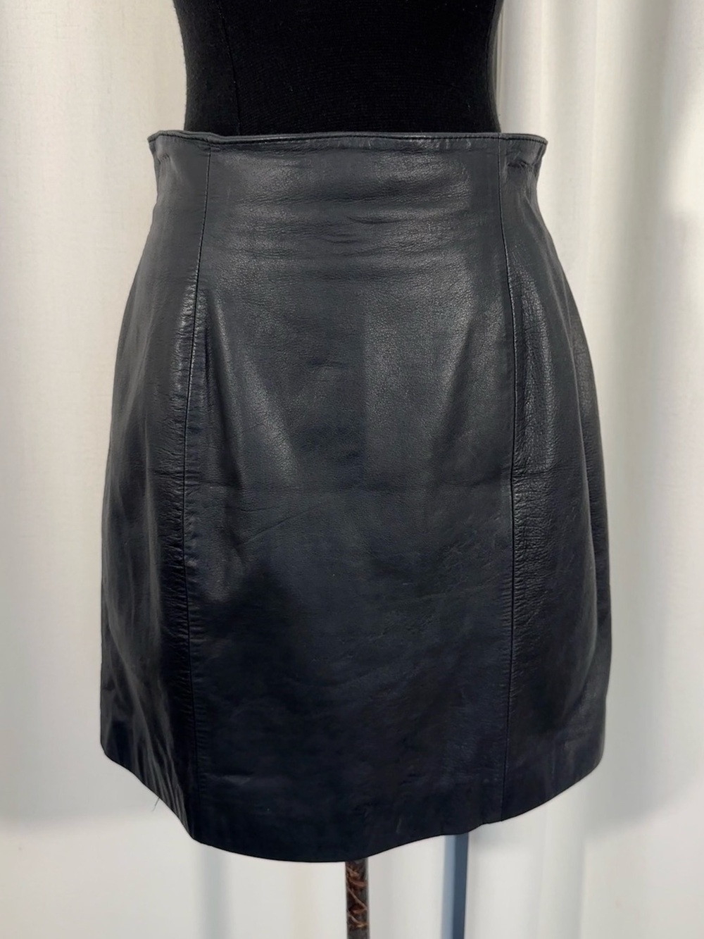 Vintage Wilson’s Black Leather High Waisted Skirt